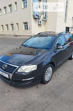 Універсал Volkswagen Passat 2006 в Слов'янську