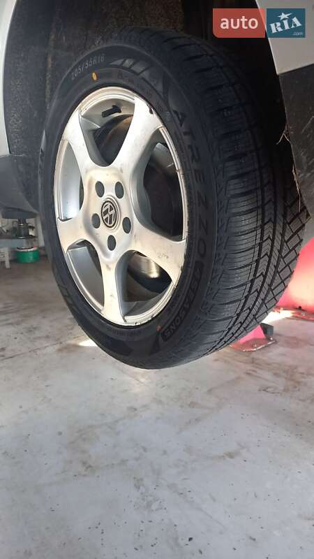 Универсал Volkswagen Passat 2006 в Белой Церкви фото 16 Универсал Volkswagen Passat 2006 в Белой Церкви