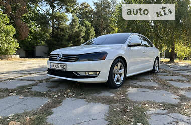 Седан Volkswagen Passat 2011 в Харькове