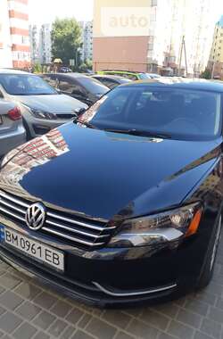 Седан Volkswagen Passat 2015 в Сумах