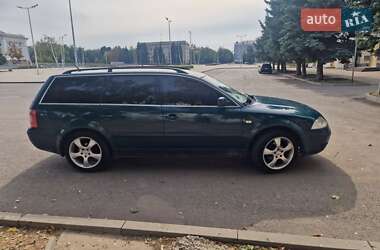 Універсал Volkswagen Passat 2003 в Слов'янську