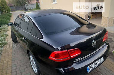 Седан Volkswagen Passat 2014 в Львові