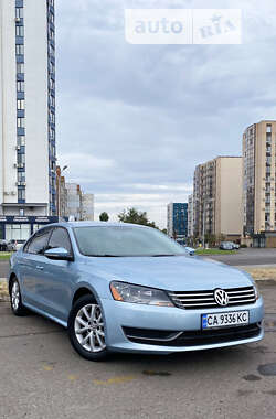 Седан Volkswagen Passat 2012 в Черкассах