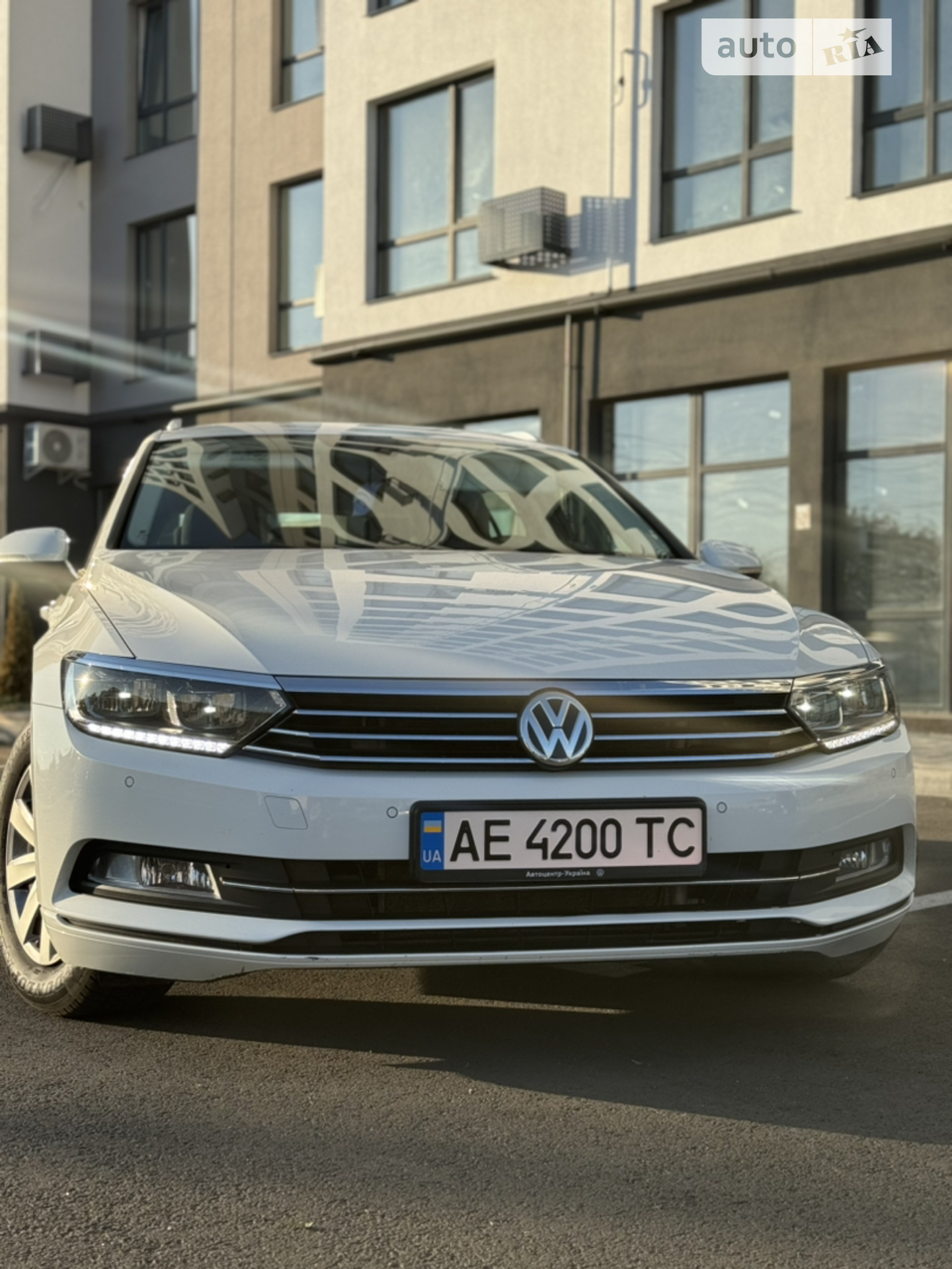 2015 Volkswagen Passat - мініатюра 2