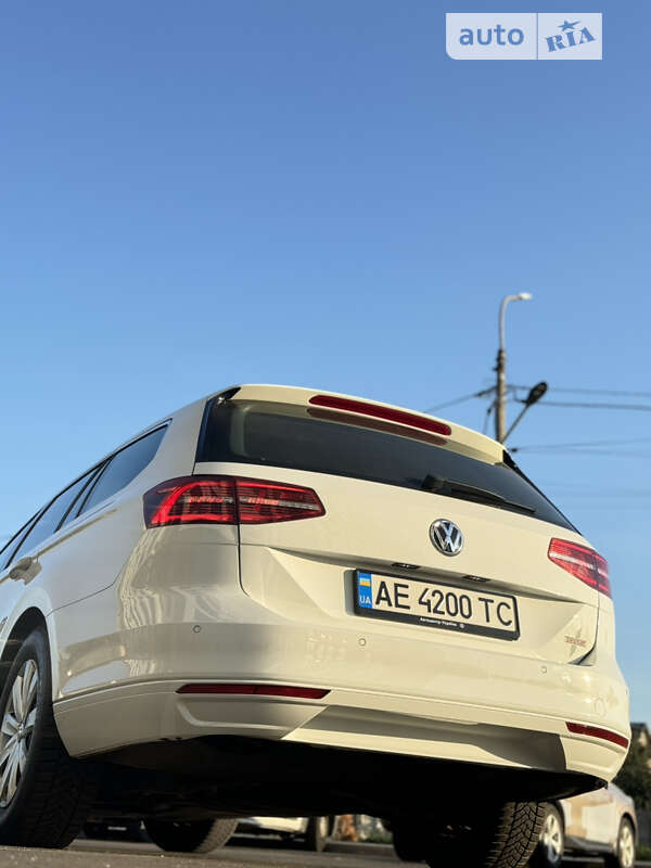 Універсал Volkswagen Passat 2015 в Чернігові фото 8 Універсал Volkswagen Passat 2015 в Чернігові