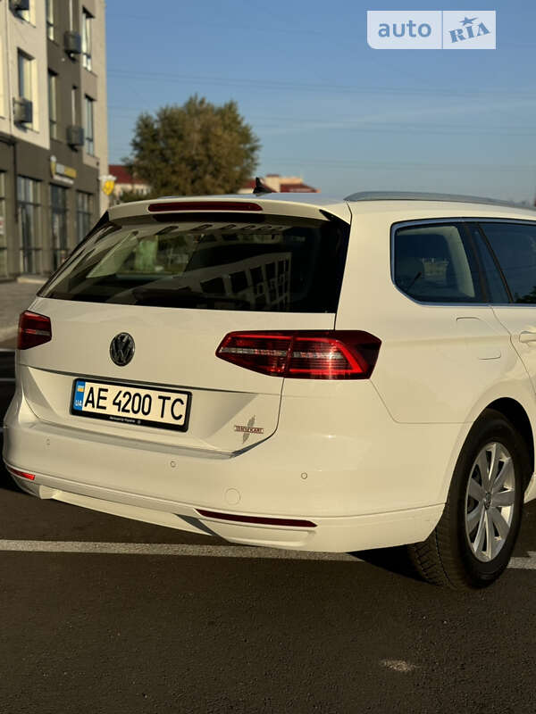 Універсал Volkswagen Passat 2015 в Чернігові фото 6 Універсал Volkswagen Passat 2015 в Чернігові