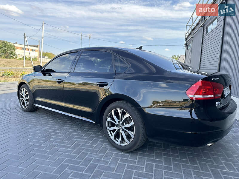 Седан Volkswagen Passat 2015 в Николаеве