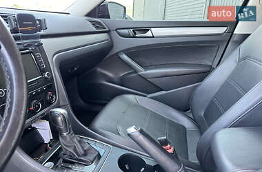 Седан Volkswagen Passat 2015 в 