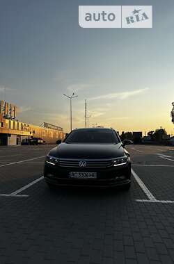 Універсал Volkswagen Passat 2016 в Ковелі