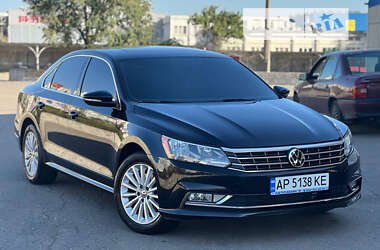 Седан Volkswagen Passat 2016 в Запорожье