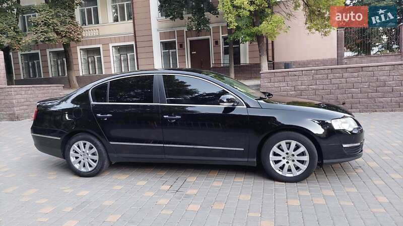 Седан Volkswagen Passat 2007 в Одесі