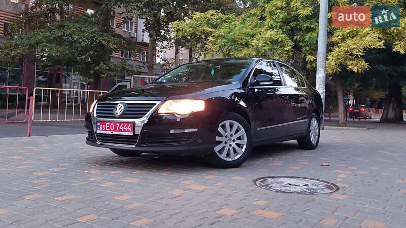 Седан Volkswagen Passat 2007 в Одесі