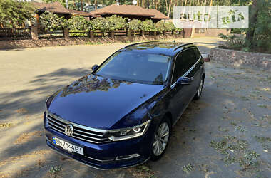 Універсал Volkswagen Passat 2017 в Києві