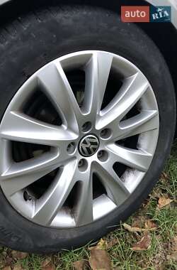 Универсал Volkswagen Passat 2008 в Ивано-Франковске