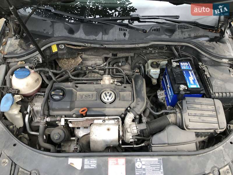 Универсал Volkswagen Passat 2008 в Ивано-Франковске