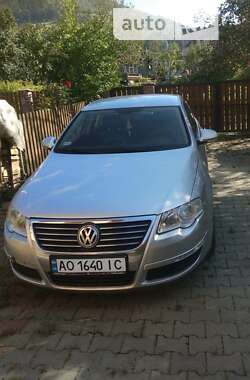 Седан Volkswagen Passat 2006 в Рахові