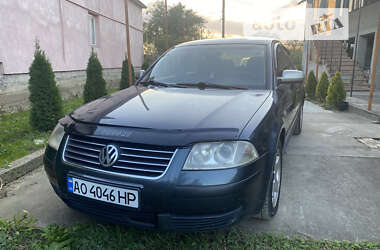 Седан Volkswagen Passat 2001 в Виноградові