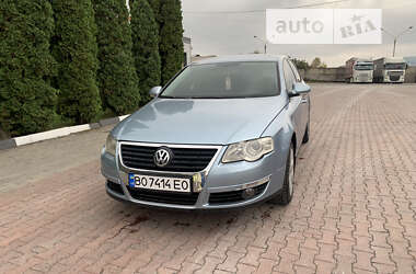 Седан Volkswagen Passat 2005 в Черновцах