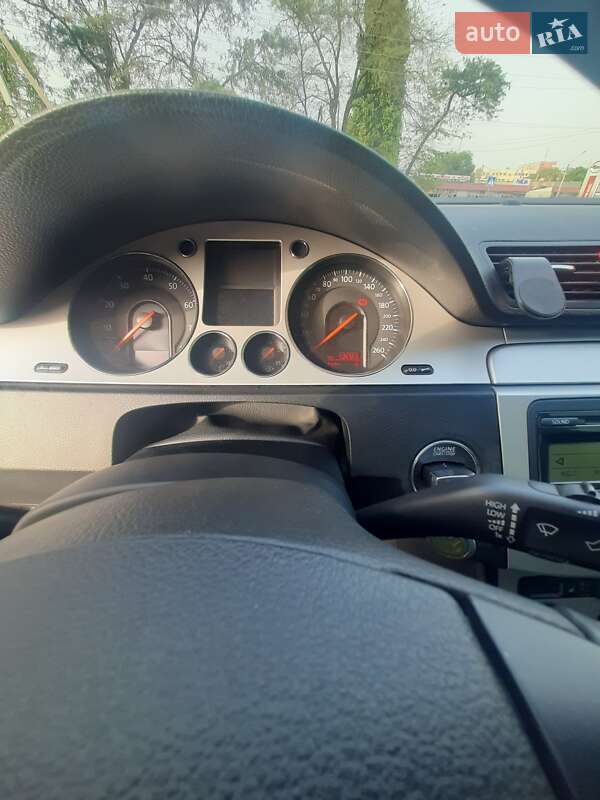 Седан Volkswagen Passat 2008 в Одессе