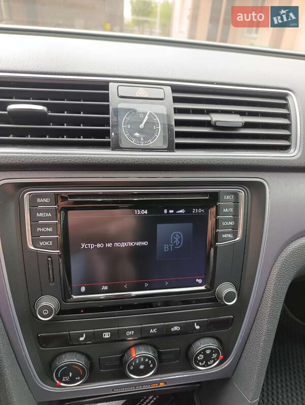 Седан Volkswagen Passat 2013 в Кременчуці