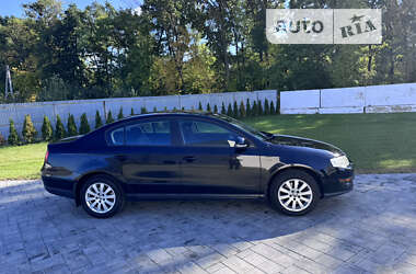 Седан Volkswagen Passat 2008 в Луцьку