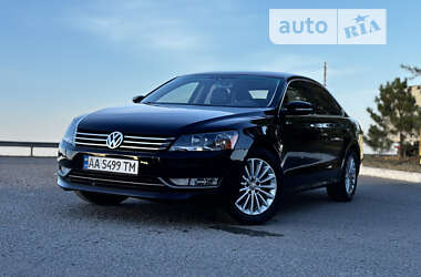 Седан Volkswagen Passat 2015 в Дніпрі