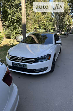 Седан Volkswagen Passat 2015 в Запорожье