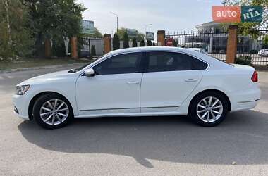 Седан Volkswagen Passat 2016 в Александрие