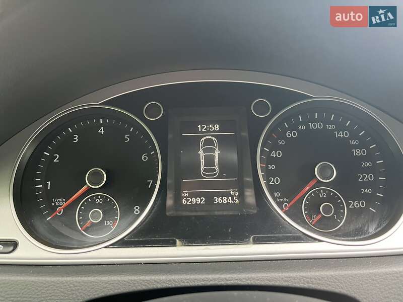 Седан Volkswagen Passat 2012 в Заліщиках