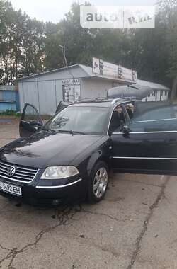 Універсал Volkswagen Passat 2002 в Коломиї