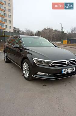 Універсал Volkswagen Passat 2017 в Вінниці