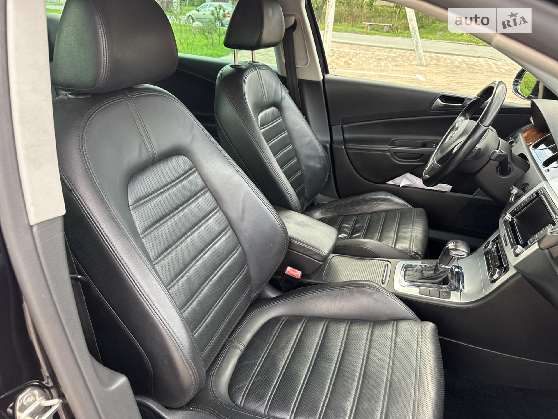 2010 Volkswagen Passat - мініатюра 45
