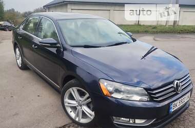 Седан Volkswagen Passat 2012 в 