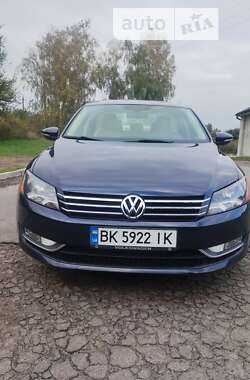 Седан Volkswagen Passat 2012 в 
