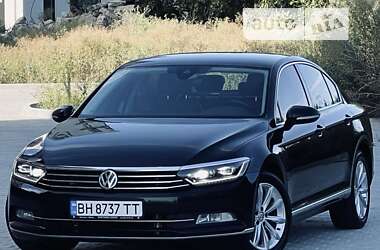 Седан Volkswagen Passat 2016 в Одесі