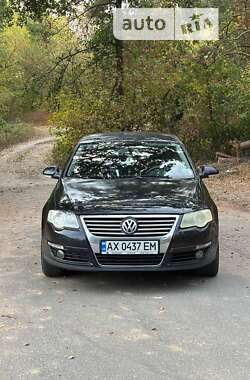 Седан Volkswagen Passat 2008 в Харкові