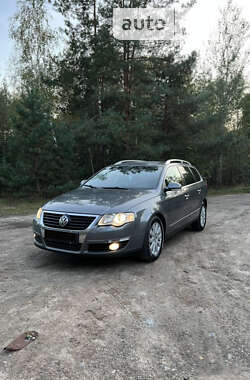 Универсал Volkswagen Passat 2008 в Березному