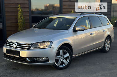 Универсал Volkswagen Passat 2014 в Червонограде