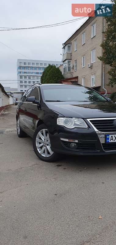 Універсал Volkswagen Passat 2009 в Харкові