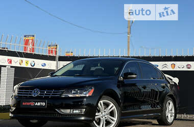 Седан Volkswagen Passat 2014 в Києві