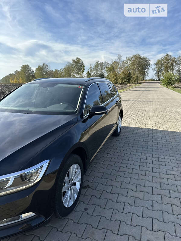 Универсал Volkswagen Passat 2017 в Виннице