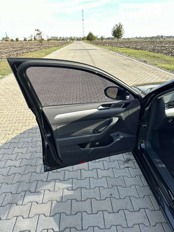 Универсал Volkswagen Passat 2017 в Виннице