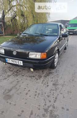 Седан Volkswagen Passat 1992 в Коломиї