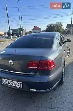 Седан Volkswagen Passat 2014 в Черновцах