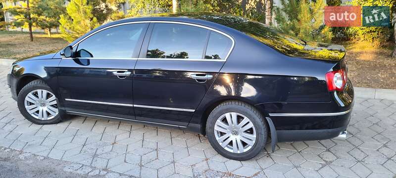 Седан Volkswagen Passat 2008 в Кременчуці