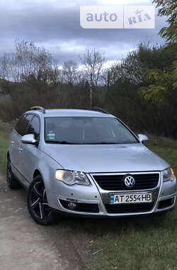 Универсал Volkswagen Passat 2006 в Лазещине