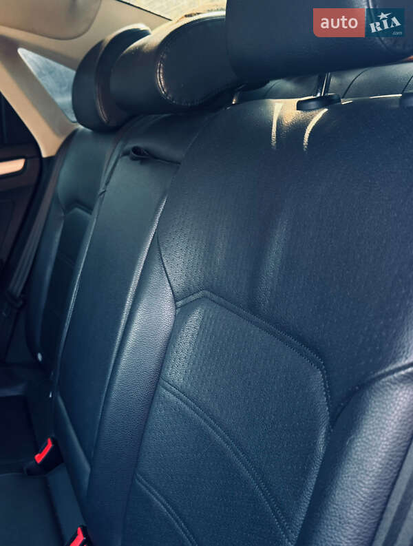 Седан Volkswagen Passat 2012 в Хмельницком