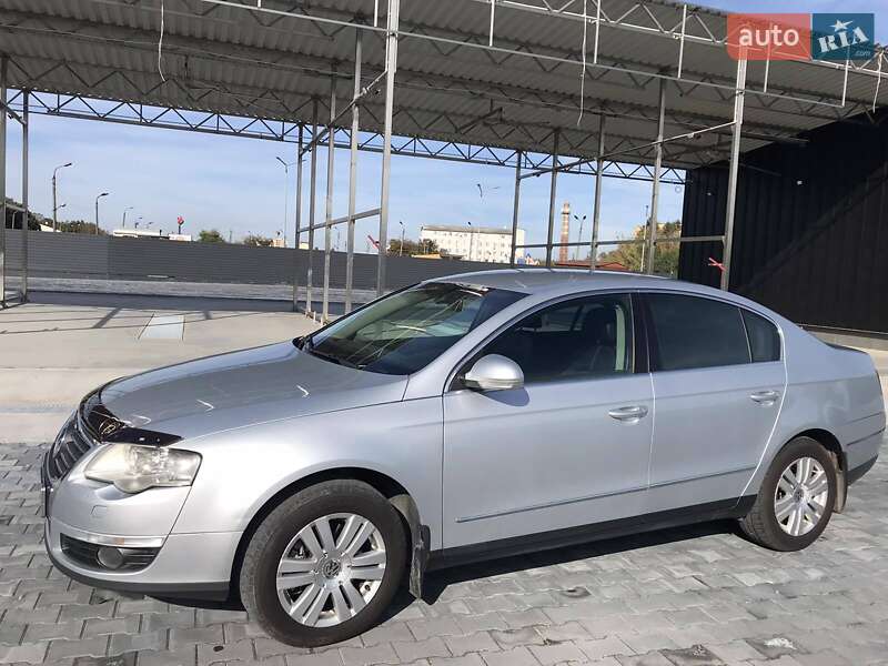 Седан Volkswagen Passat 2006 в Кам'янець-Подільському
