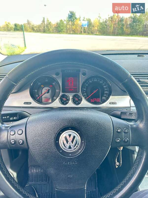 Универсал Volkswagen Passat 2007 в Тысменице