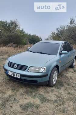 Седан Volkswagen Passat 1997 в Лозовій